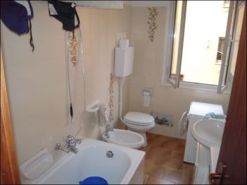 Trilocale arredato con balcone Est - Altre fotografie