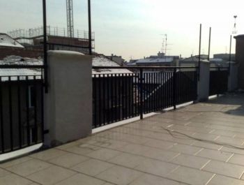 Trilocale arredato con balcone Greco , monza , palmanova, bicocca - Altre fotografie