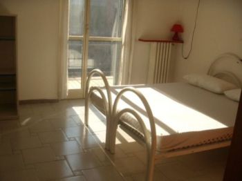 Trilocale arredato con balcone Certosa, quarto oggiaro, villa pizzone - Altre fotografie