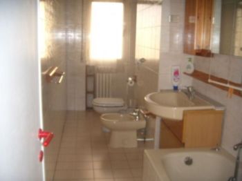 Trilocale arredato con balcone Certosa, quarto oggiaro, villa pizzone - Altre fotografie