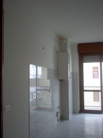 Appartamento con balcone e garage Gessate - Altre fotografie