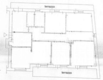 Casa da ristrutturare con balcone Chiaia - Altre fotografie