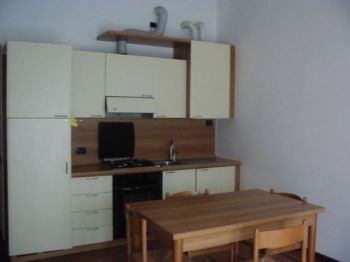 Bilocale arredato con balcone Varese - Altre fotografie