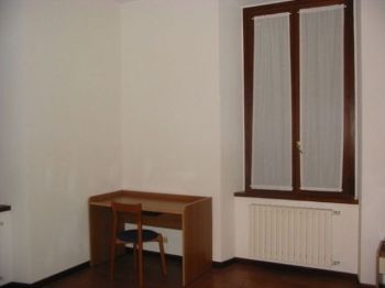 Bilocale arredato con balcone Varese - Altre fotografie