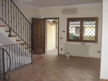 Villa con aria condizionata e giardino - Altre fotografie