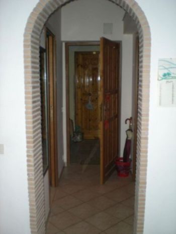 Bilocale arredato con balcone Appio latino, appia nuova, appio pignatelli, capannelle - Altre fotografie