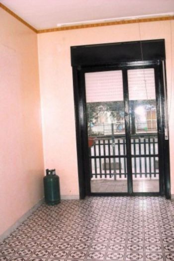 Bilocale con balcone S. leone, rapisardi - Altre fotografie
