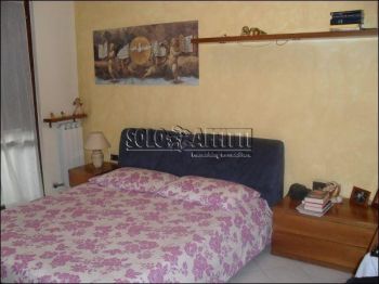Trilocale arredato con garage Zona san pietro