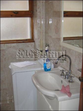 Monolocale arredato con balcone Ostia