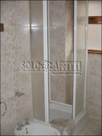 Monolocale arredato con balcone Ostia