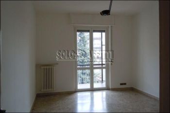Bilocale arredato con balcone Espinasse