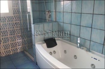 Trilocale arredato con balcone Lotto, novara, s. siro, rembrandt