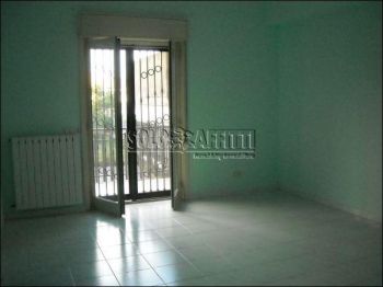 Appartamento con garage Mascalucia