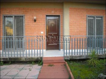 Appartamento con garage Mascalucia