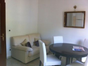 Bilocale con balcone Sud-est