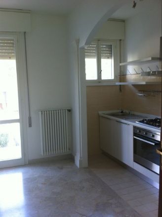 Bilocale con balcone Sud-est