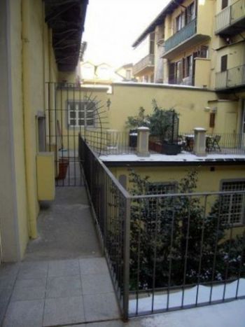 Casa arredata con terrazzo Centro - Altre fotografie