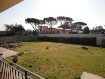 Casa arredata con giardino Torrino, mostacciano - Altre fotografie