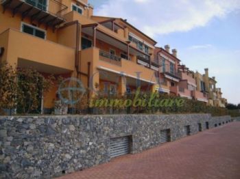 Trilocale arredato con balcone Loano - Altre fotografie