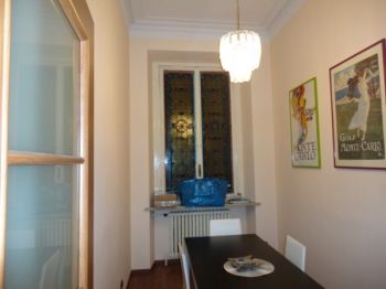 Appartamento arredato con balcone Crocetta - Altre fotografie