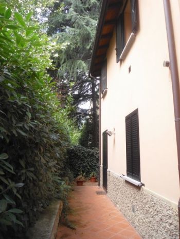 Monolocale arredato con giardino Colli - Altre fotografie