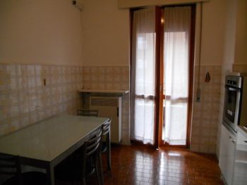 Ampio 3 locali arredato - Cucina