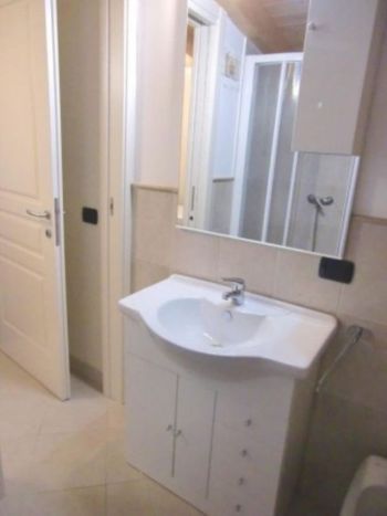 Bilocale arredato con terrazzo Gardone Val Trompia - Altre fotografie