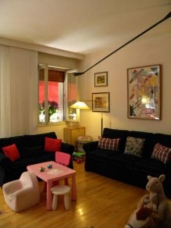 Appartamento arredato con balcone Centro - Altre fotografie