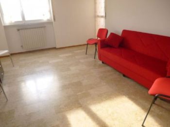 Bilocale arredato con balcone San Donato Milanese - Altre fotografie