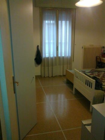 Casa arredata con terrazzo Centro - Altre fotografie