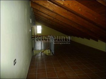 Appartamento arredato con posto auto