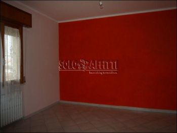 Appartamento arredato con posto auto