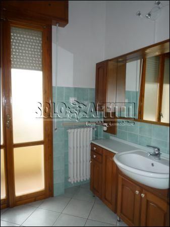 Appartamento arredato con posto auto