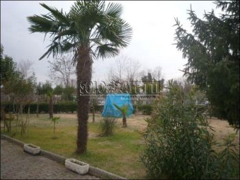 Appartamento arredato con posto auto
