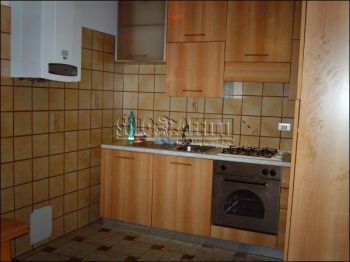 Appartamento arredato con posto auto