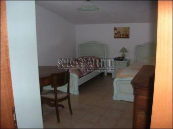 Casa arredata con balcone San bartolomeo