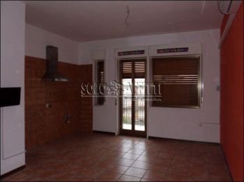 Appartamento con balcone Recanati