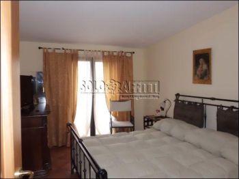 Villa con posto auto e terrazzo Calcarone
