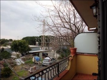 Villa con posto auto e terrazzo Calcarone