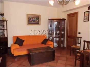 Villa con posto auto e terrazzo Calcarone