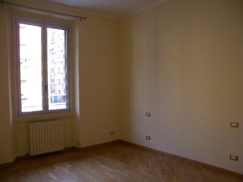 Bilocale arredato con balcone Citt� studi, lambrate, udine, loreto - Altre fotografie