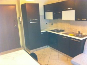 Bilocale arredato con terrazzo Cit turin - Altre fotografie