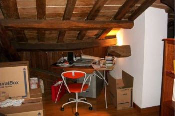 Monolocale arredato con aria condizionata