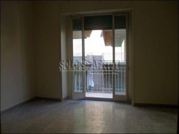 Casa con balcone C.so italia