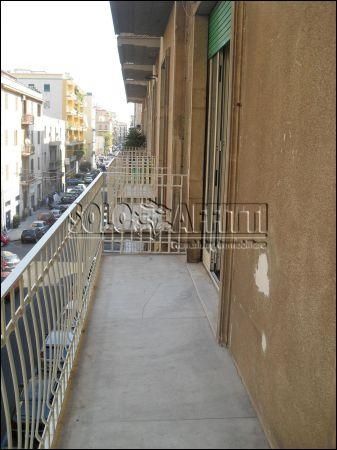 Casa con balcone C.so italia
