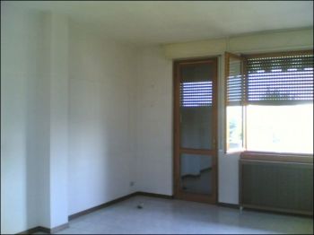 Casa con garage e balcone Cassano D'adda