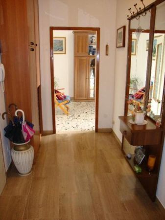 Trilocale arredato con garage Bolognina