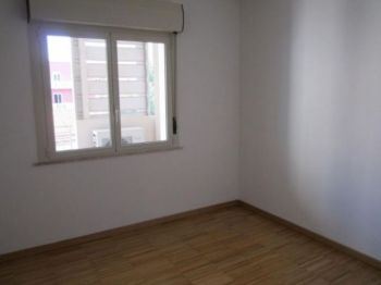 Trilocale con aria condizionata e balcone - Altre fotografie