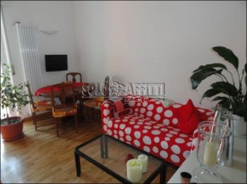 Bilocale arredato con balcone Verdi