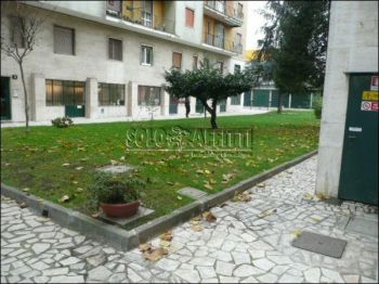Appartamento arredato con balcone Chiesa rossa, cermenate, ripamonti